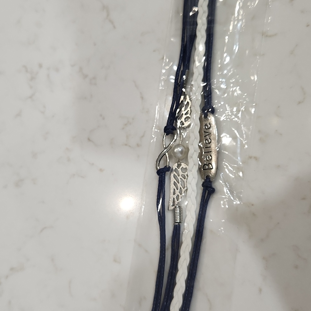 🔵 Navy and White Believe Bracelet
